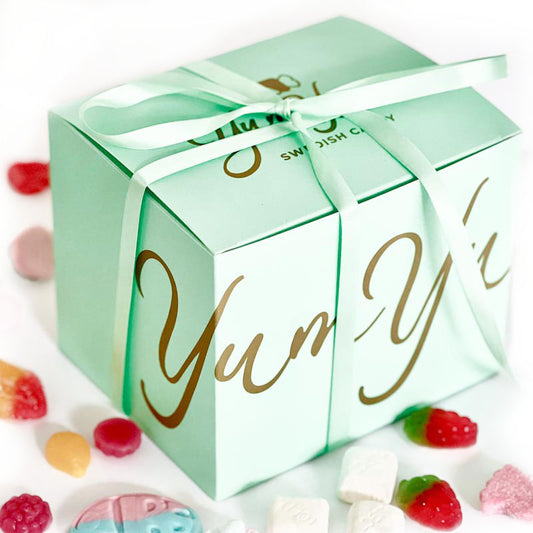 YumYum Large Gift Box - 1 kg