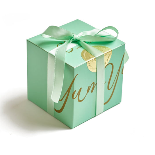 YumYum Small Gift Box - 300g